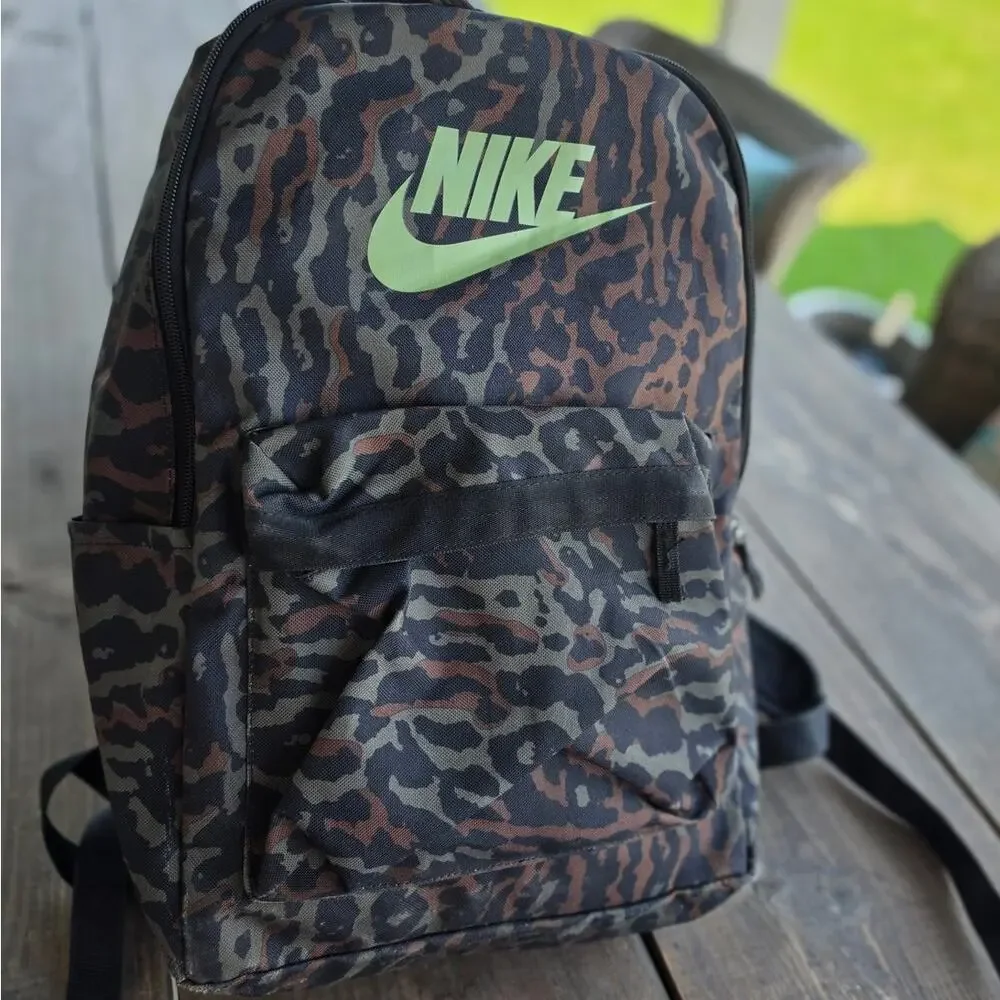 Nike Backpack Heritage Multi Color